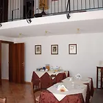 ファームステイ Agriturismo-r&b Corte Dei Gioghi *