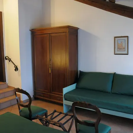 Çiftlik konaklama Agriturismo-r&b Corte Dei Gioghi *