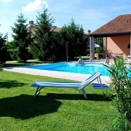 Κατάλυμα σε φάρμα Agriturismo-r&b Corte Dei Gioghi