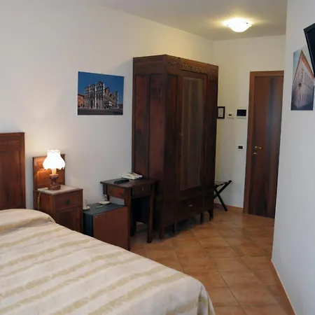 Agriturismo-r&b Corte Dei Gioghi Φεράρα