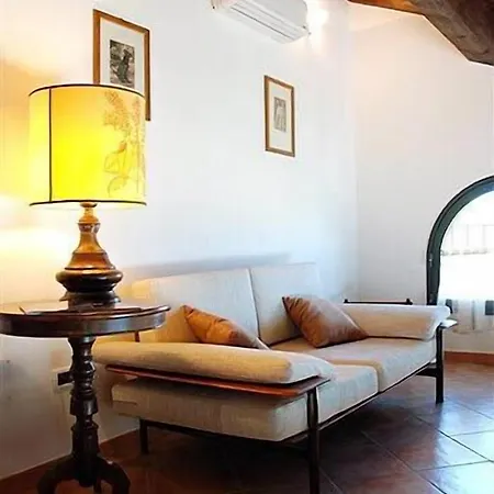 Agriturismo-r&b Corte Dei Gioghi Vakantieboerderij