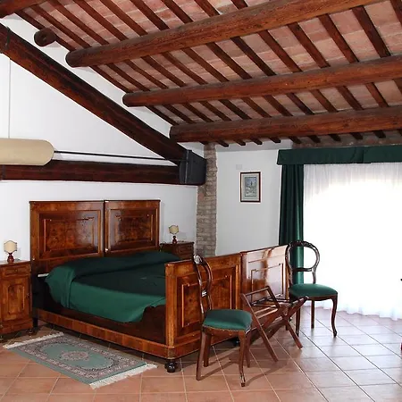 Agriturismo-r&b Corte Dei Gioghi Vakantieboerderij Ferrara