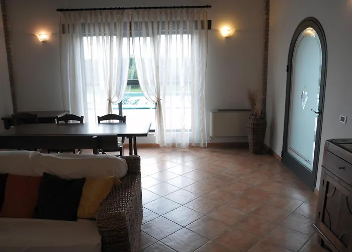 Κατάλυμα σε φάρμα Agriturismo-r&b Corte Dei Gioghi *