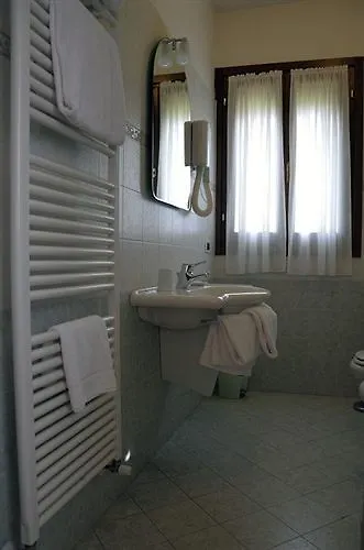 Agriturismo-r&b Corte Dei Gioghi Alojamento de Turismo Rural *